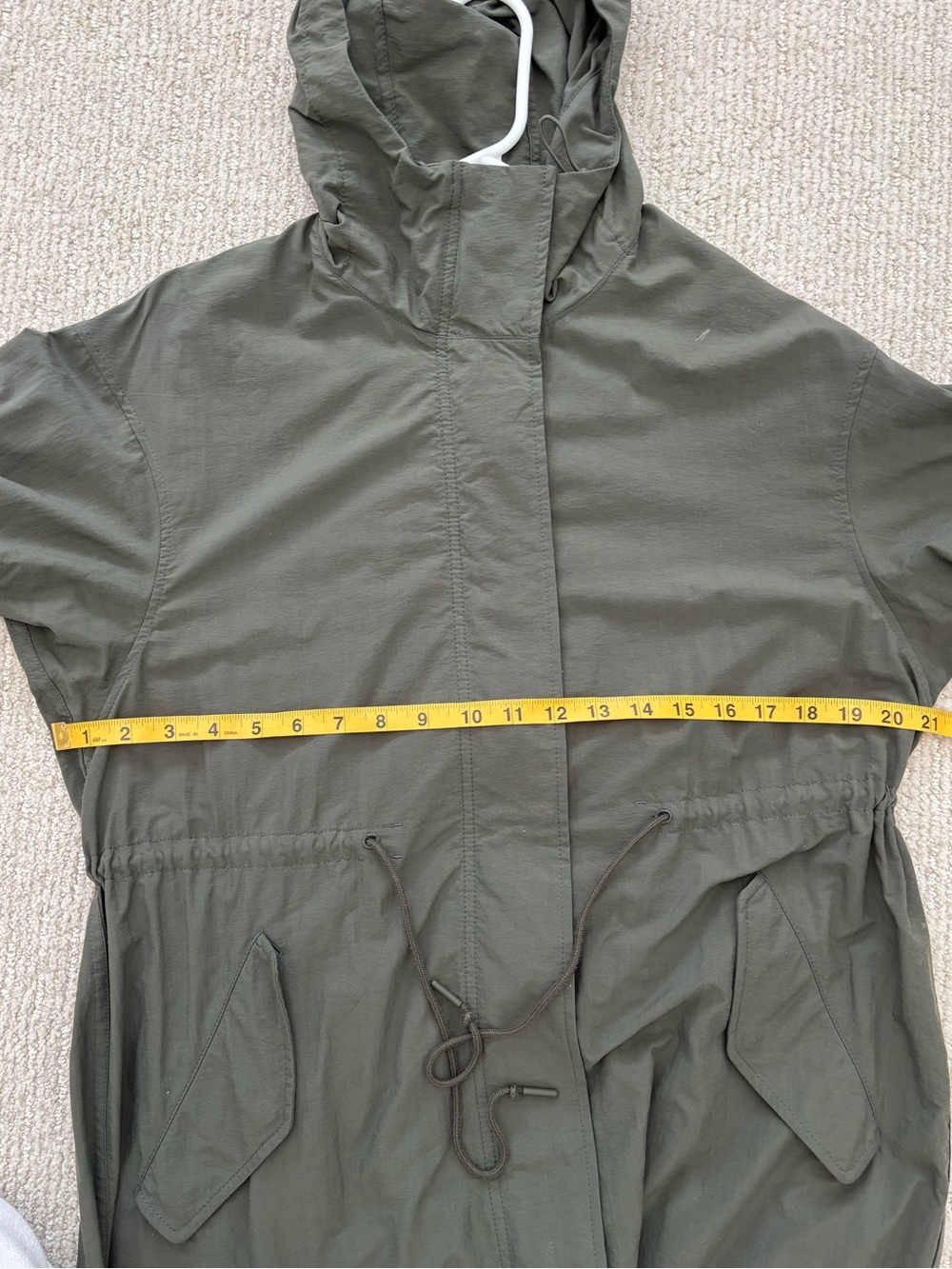 Uniqlo Long Hooded Women's Jacket - Picture 8 of 9